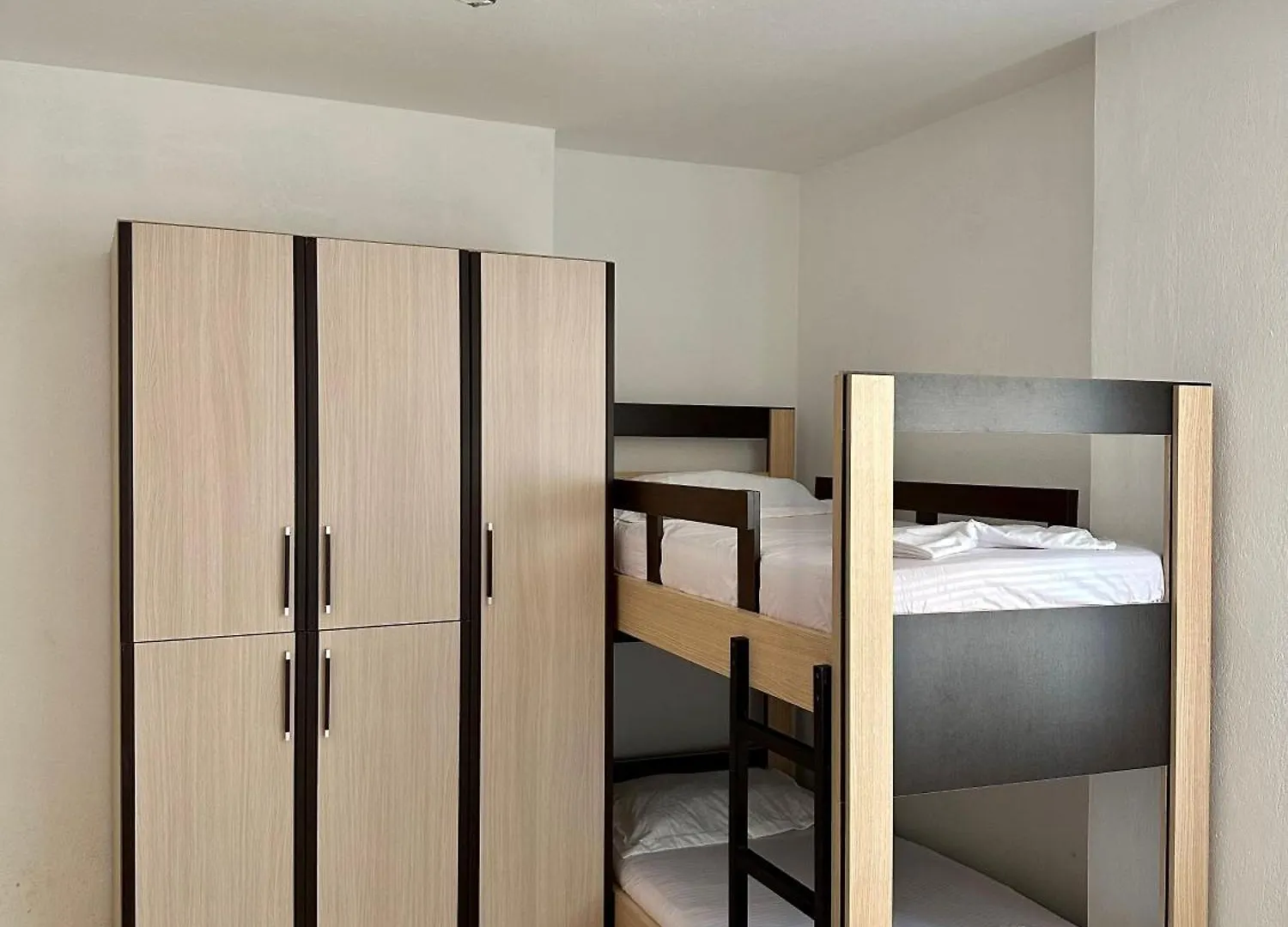 Coastal Bliss Retreat Apartment Durres 0*,